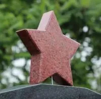 Гранитная звезда на памятник героям ВОВ в Ржеве (518406)